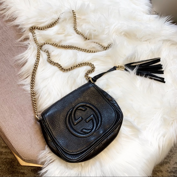 Gucci Handbags - Gucci Soho Crossbody